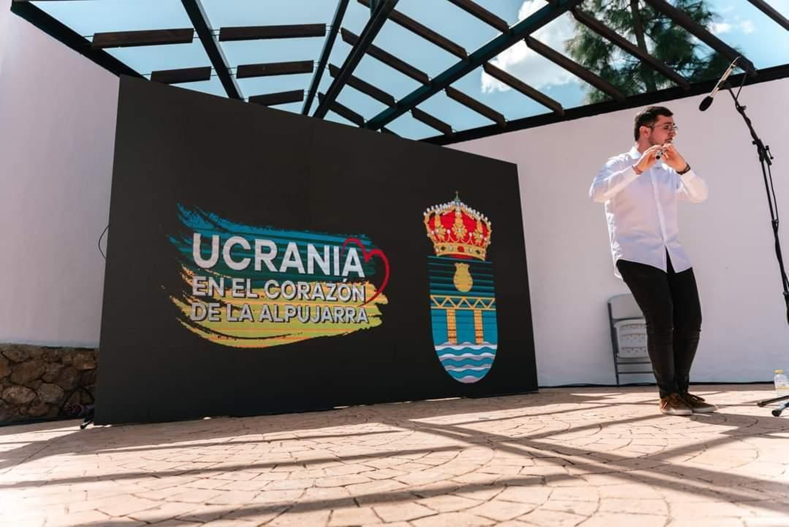 'Pueblos unidos por la paz: Ucrania en el corazón de la Alpujarra'