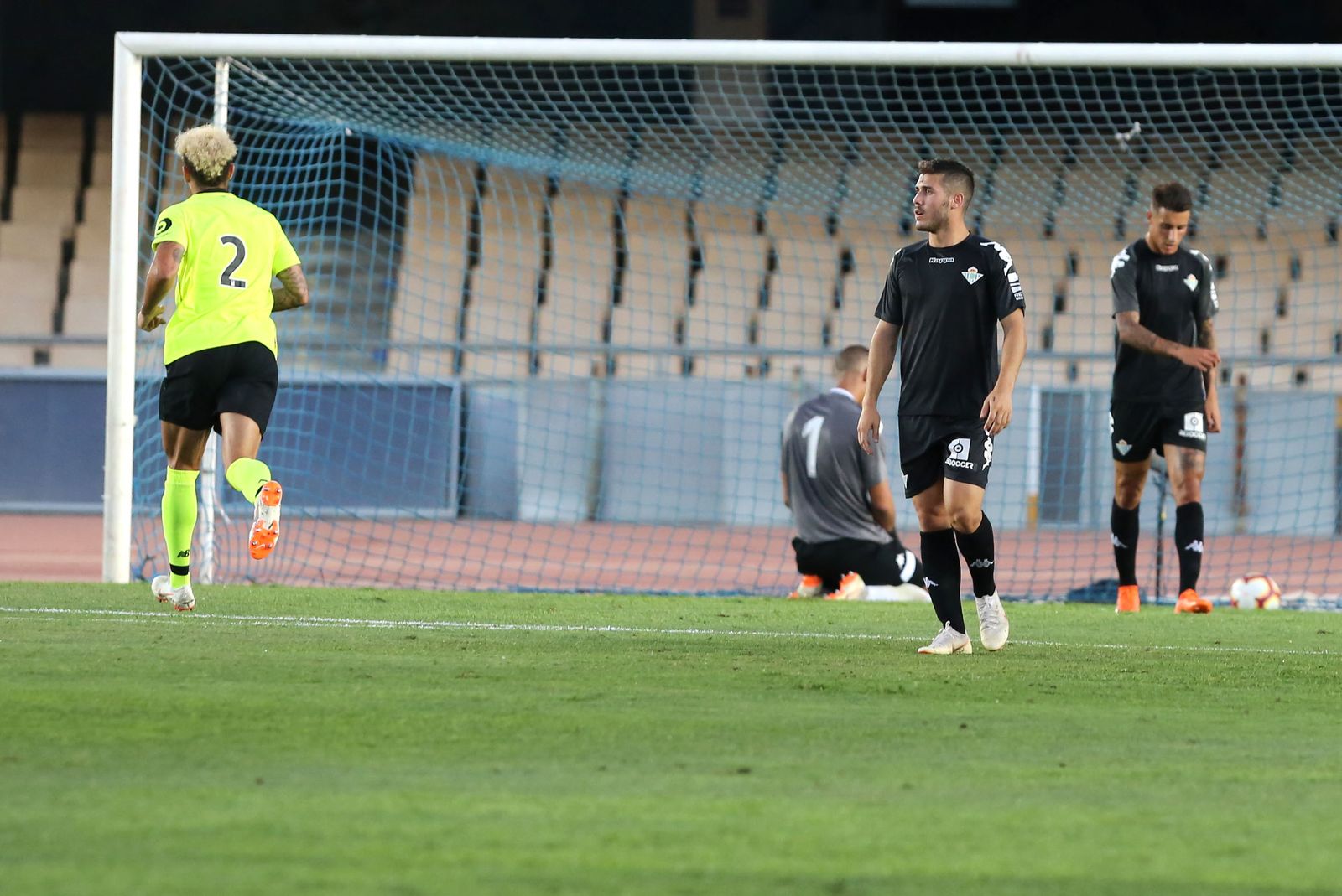 Las imágenes del Betis-Lille en Jerez