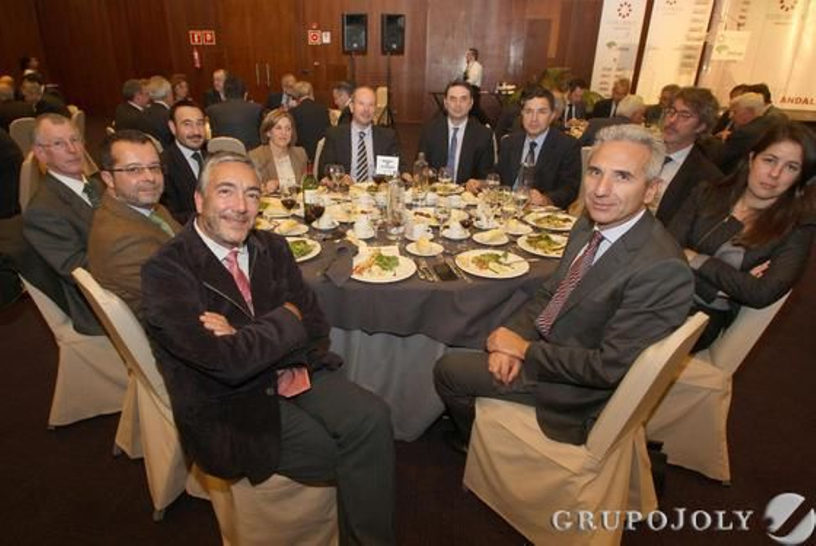 Enrique Cervera, Juan Manuel Marqués, Gumersindo Ruiz, Fernando López Gil, Irene García, Juan Carlos Campos, Francisco J. Fernández, Gaspar Llanes, José Ignacio Rufino, Ángela Cañal y Miguel Ángel Vázquez.

Foto: Belén Vargas/ Juan Carlos Vázquez