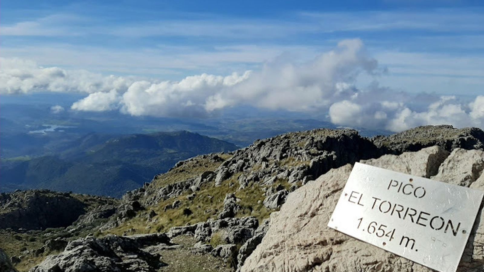 Vistas desde el pico más alto de El Torreón