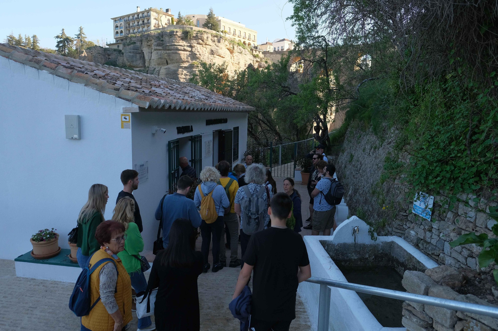 Apertura del Camino del Desfiladero del Tajo, en fotos