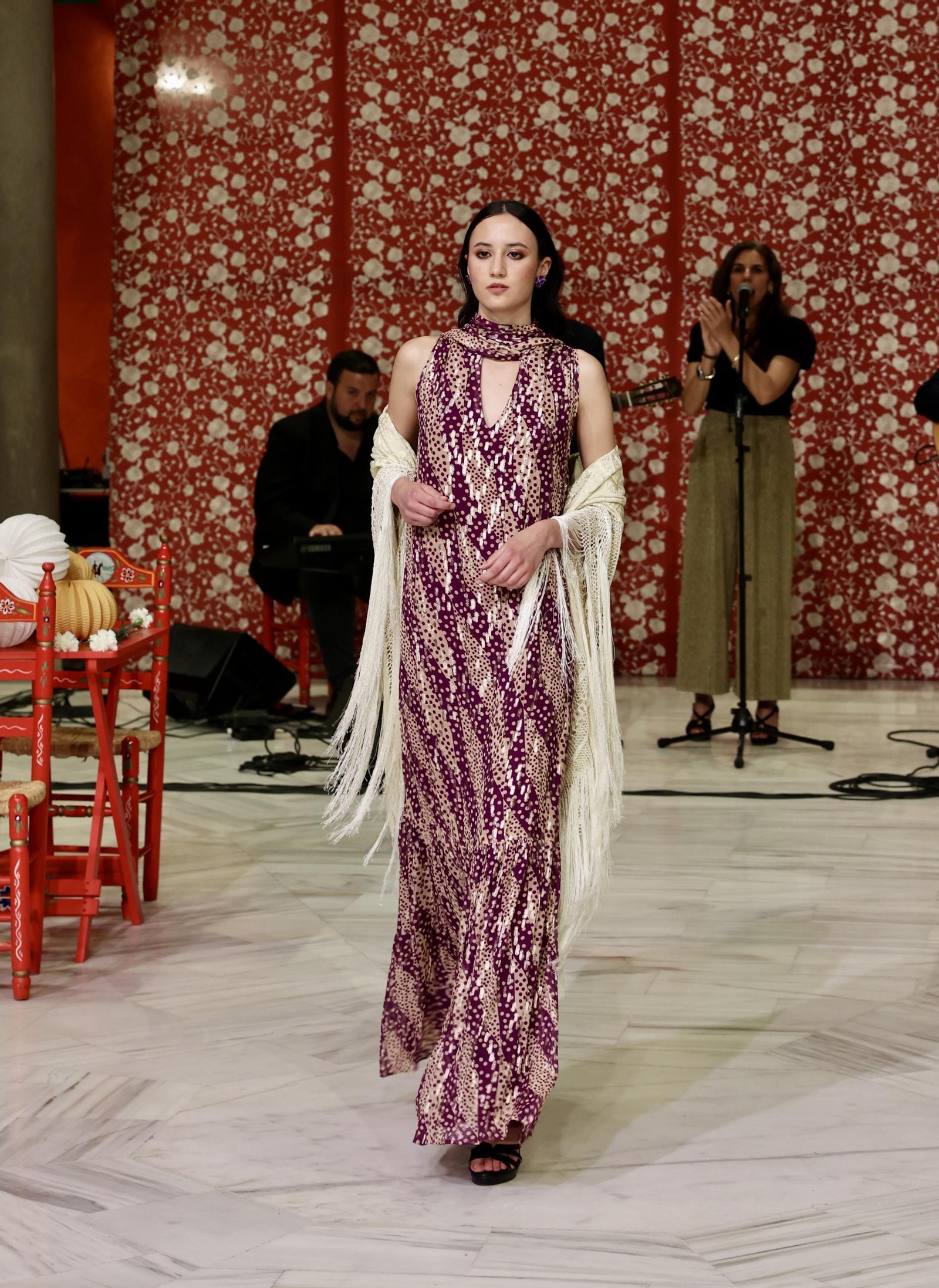 Desfile moda andaluza "Cajasol de moda"