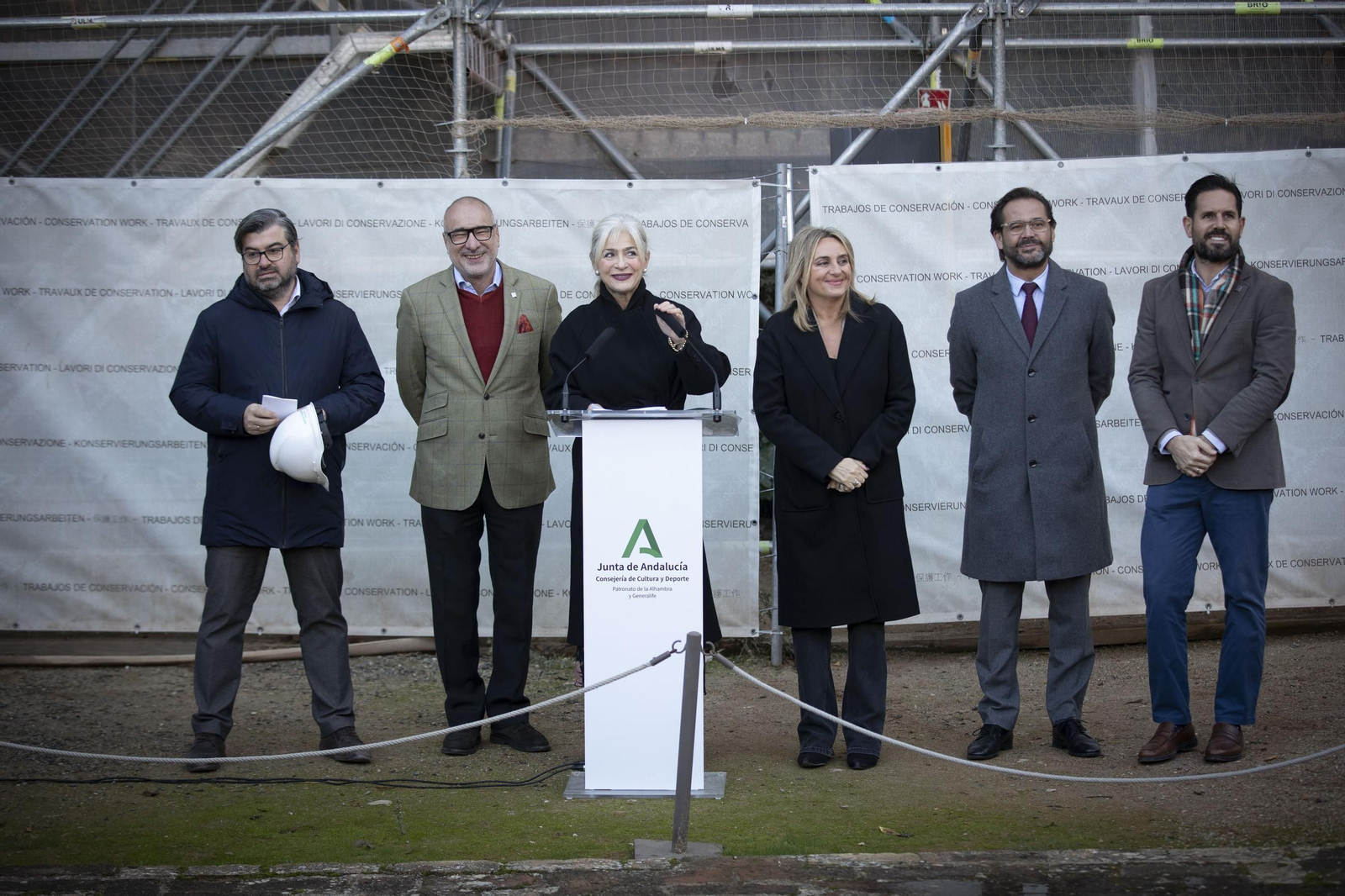 Fotos: las obras de restauración de las cubiertas del Mexuar y los Palacios Nazaríes de la Alhambra de Granada