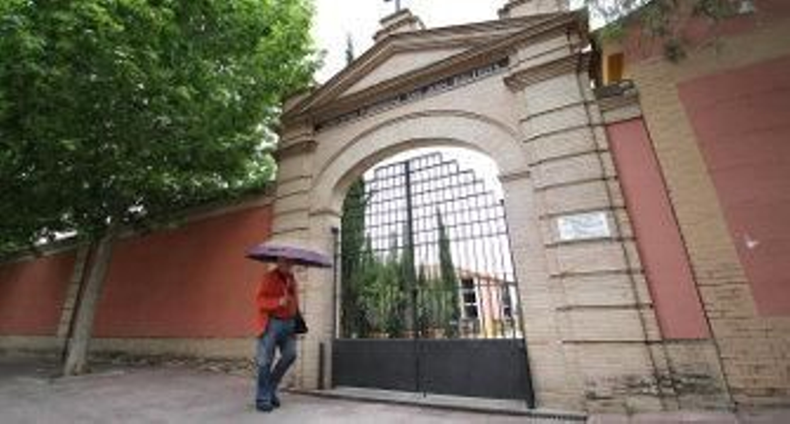 Una imagen del actual cementerio parroquial de San Juan Bautista. / Belén Vargas