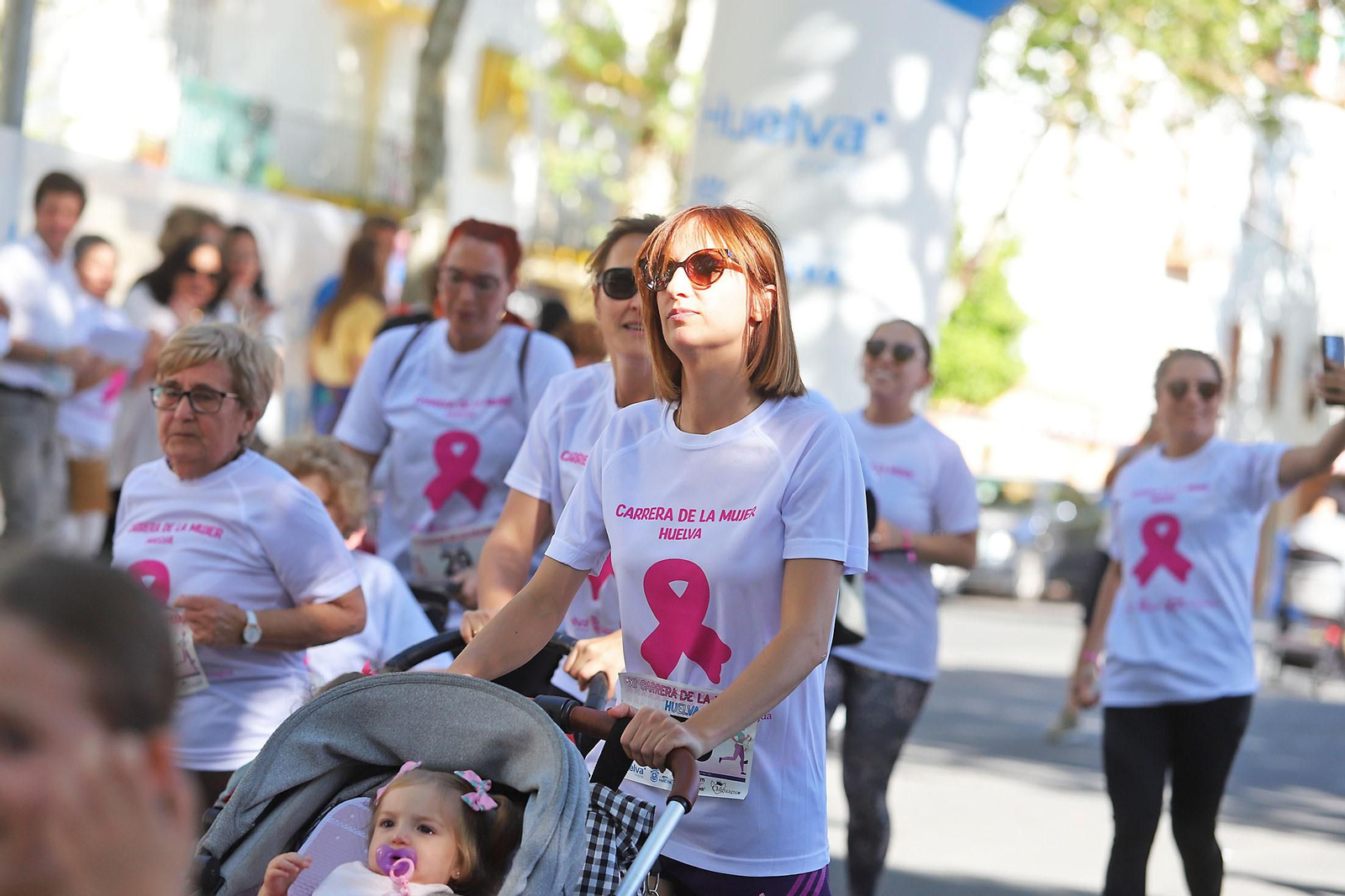 Imágenes de la Carrera de la Mujer Huelva 2023