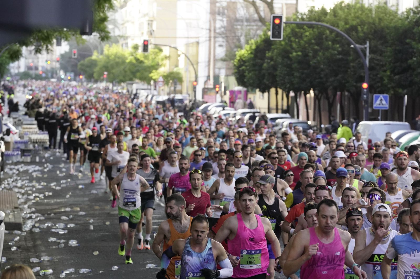el Zurich Maratón de Sevilla 2026 por Lopez de Gomara, galería 1