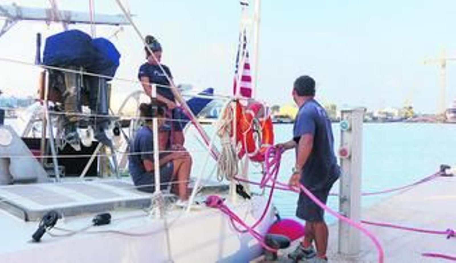 Los científicos y submarinistas de Oceana partieron de Sagunto.