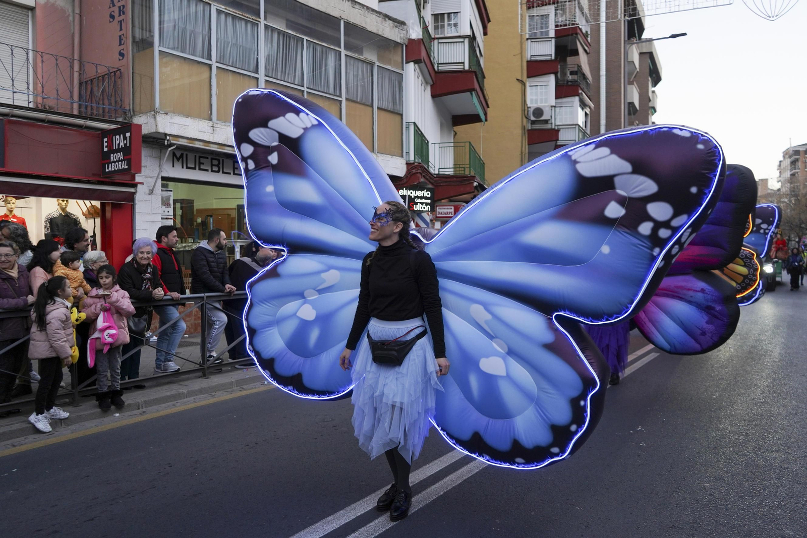 La cabalgata de los Reyes Magos de Granada, en imágenes
