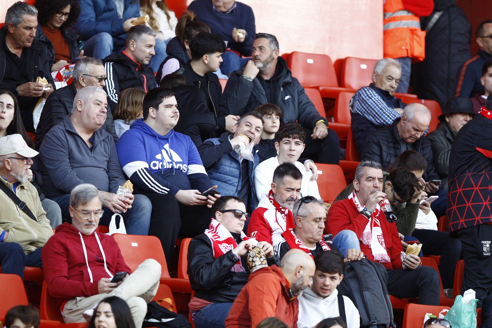 Las imágenes del partido U.D. Almería - A.D. Ceuta