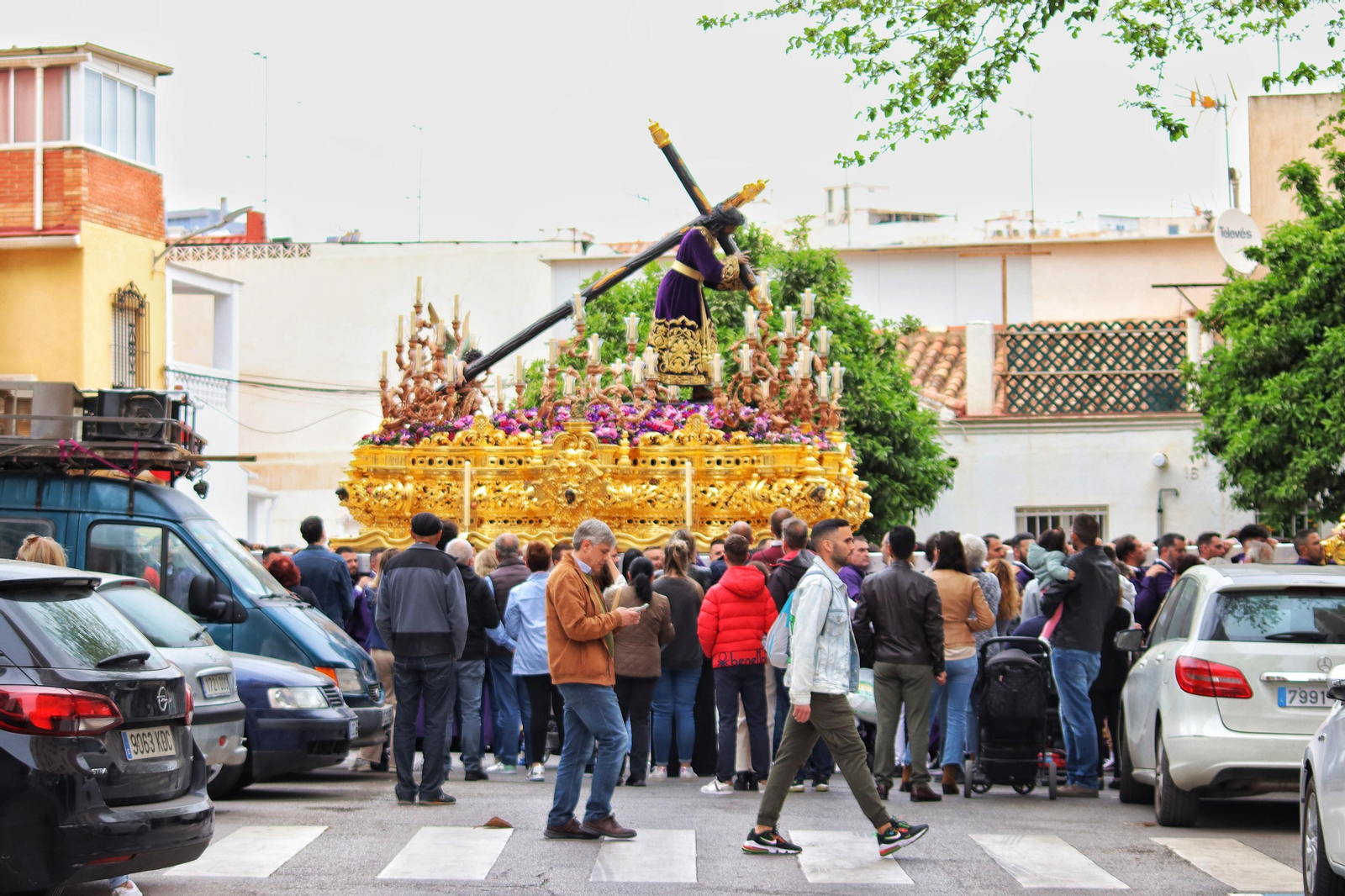 Nueva Esperanza en el Martes Santo de Málaga, en fotos
