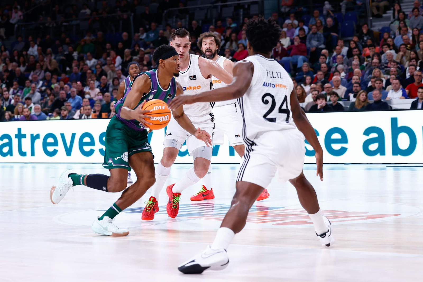 El Real Madrid-Unicaja, en fotos