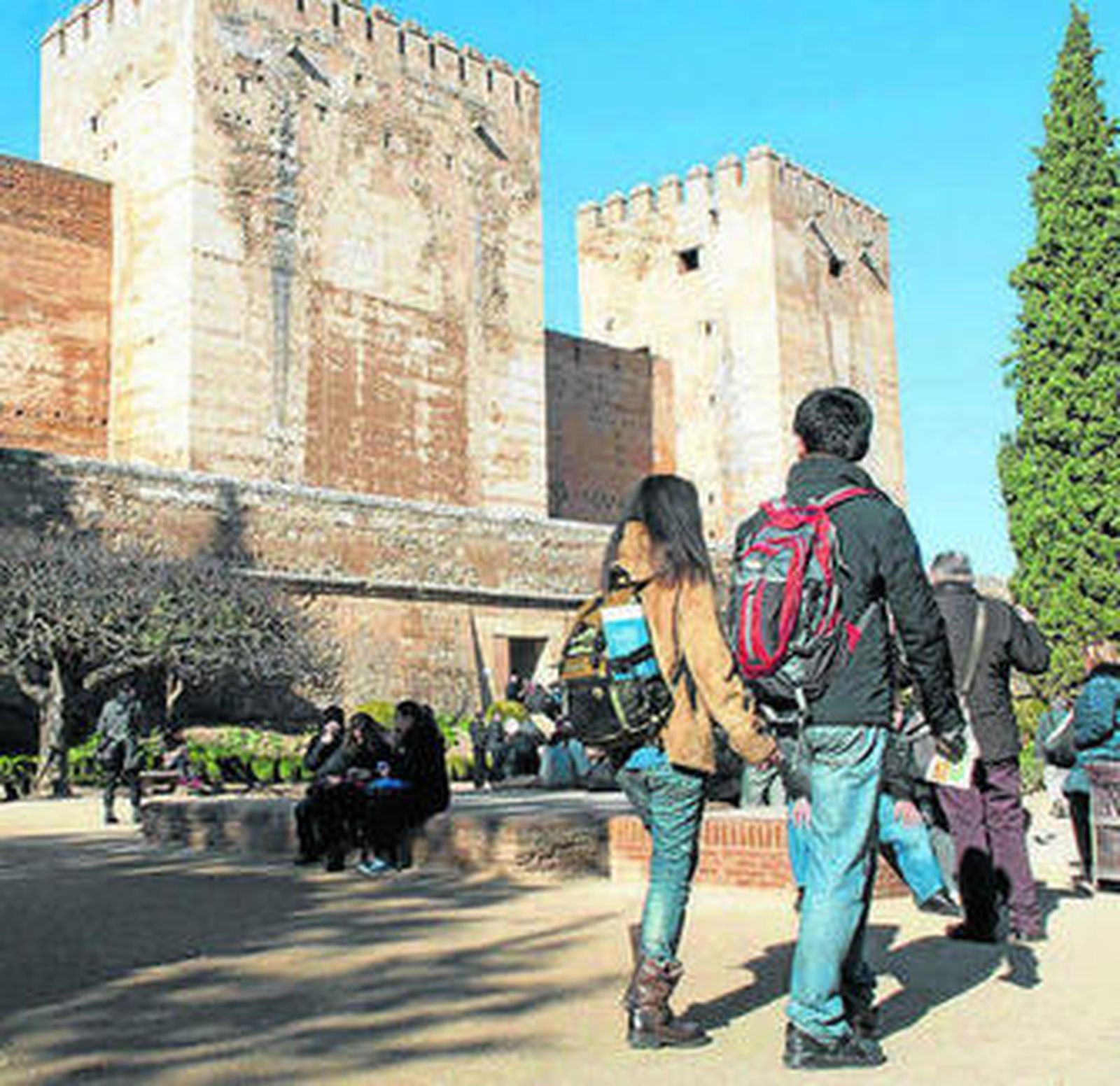 Turistas en Granada.