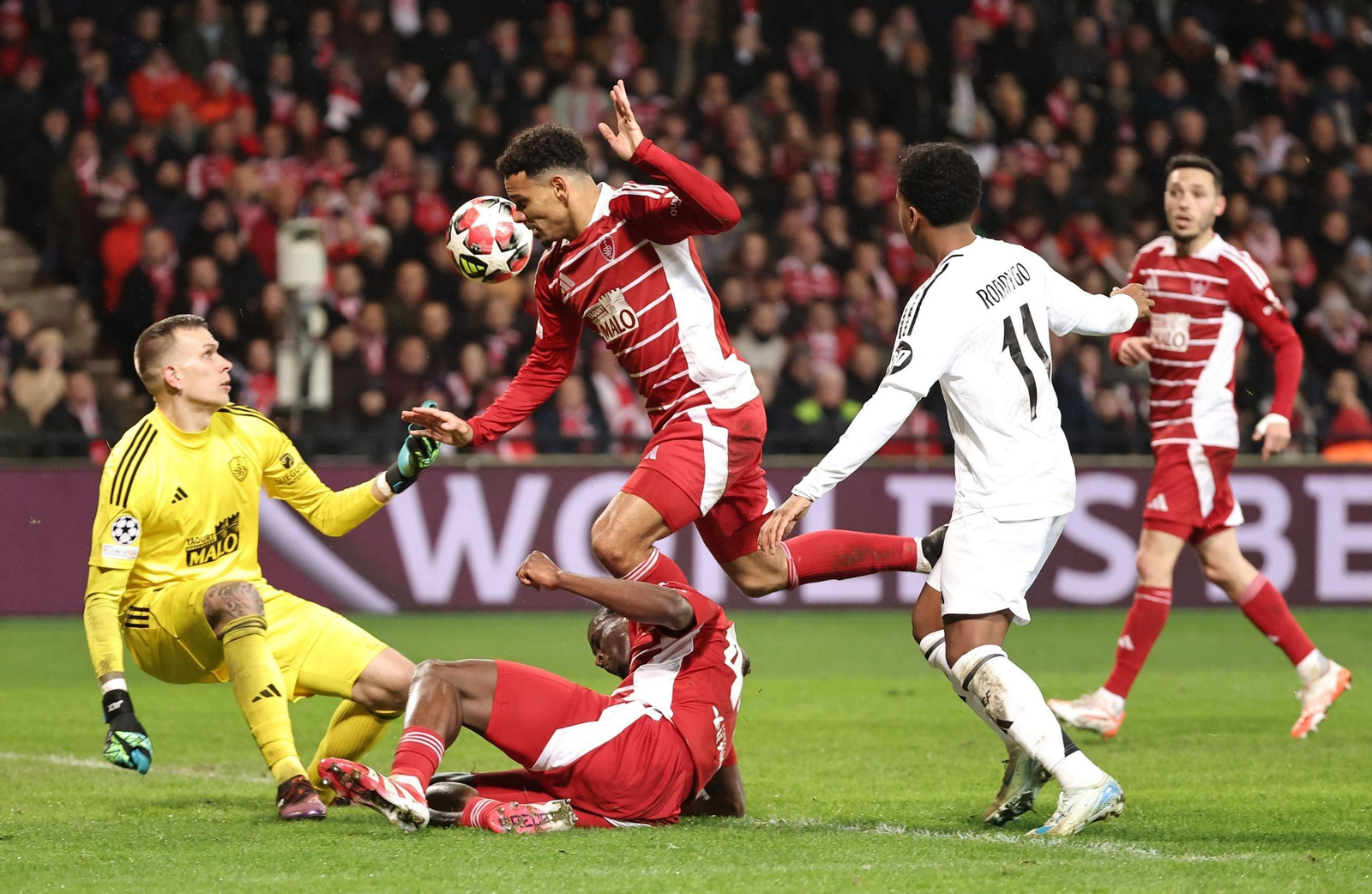 Las fotos del Brest - Real Madrid