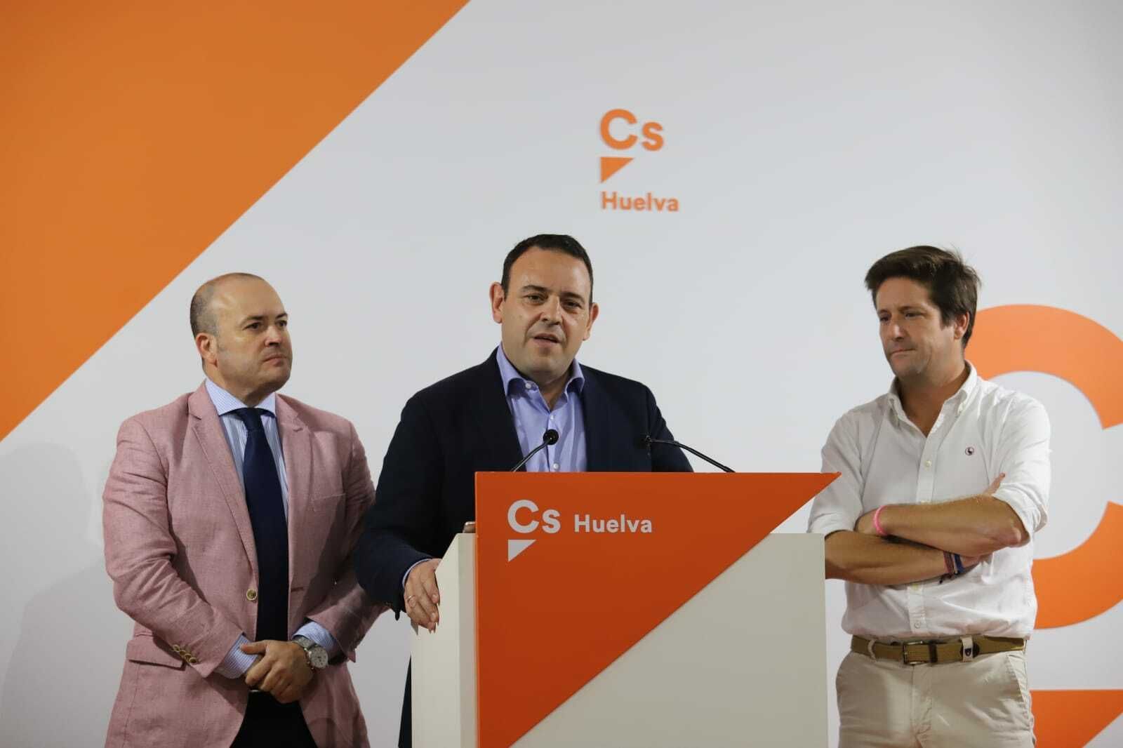 El cabeza de lista al Congreso, Carlos Hermoso, valora los presupuestos de la Junta.