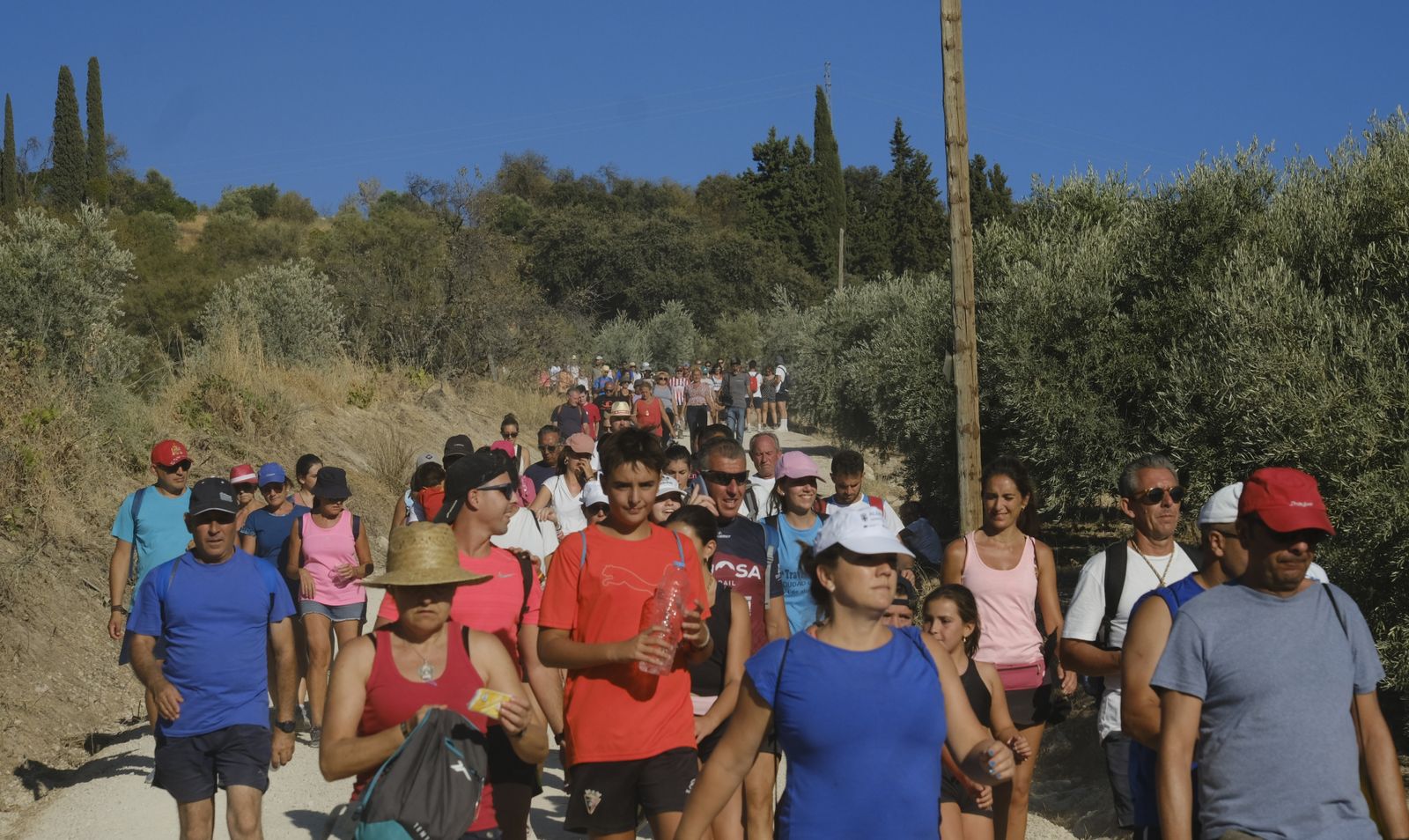 Las mejores imágenes de la histórica Bajá de la Virgen de la Sierra a Cabra