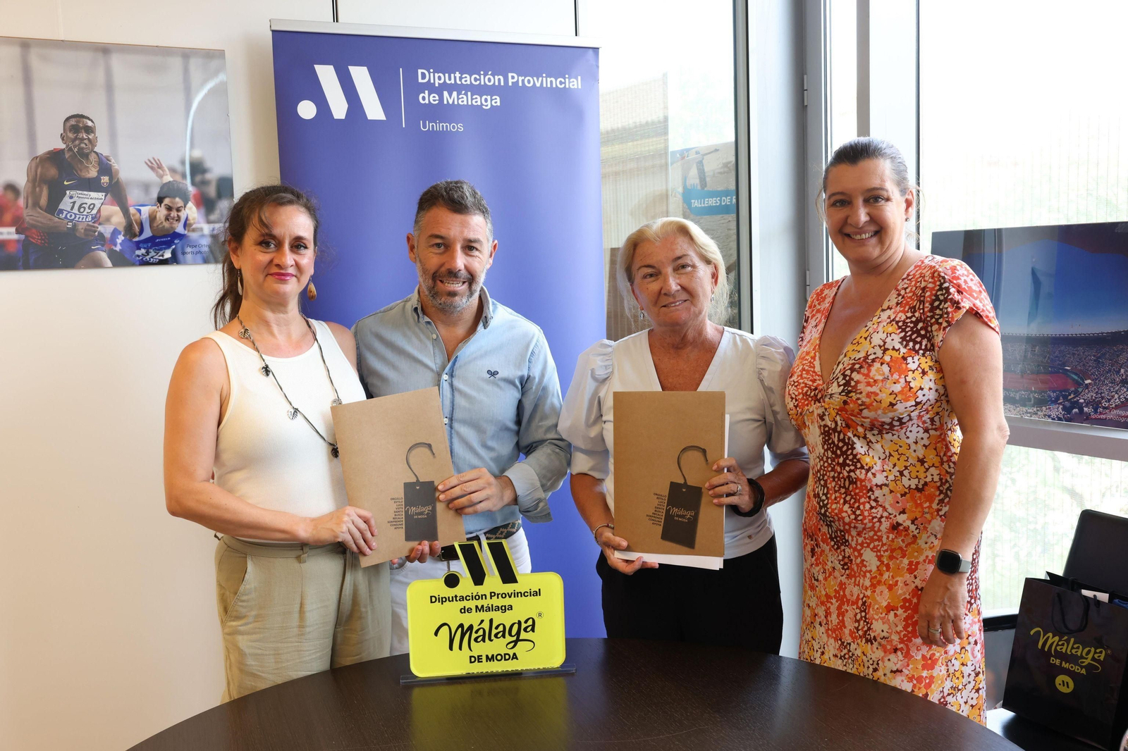 Encuentro entre Juan Rosas, Esperanza González y Juanibel Vera
