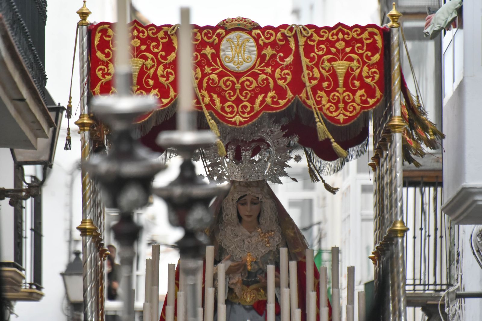 Fotos del Jueves Santo en Tarifa: Jesús Nazareno y María Santisima de la Paz