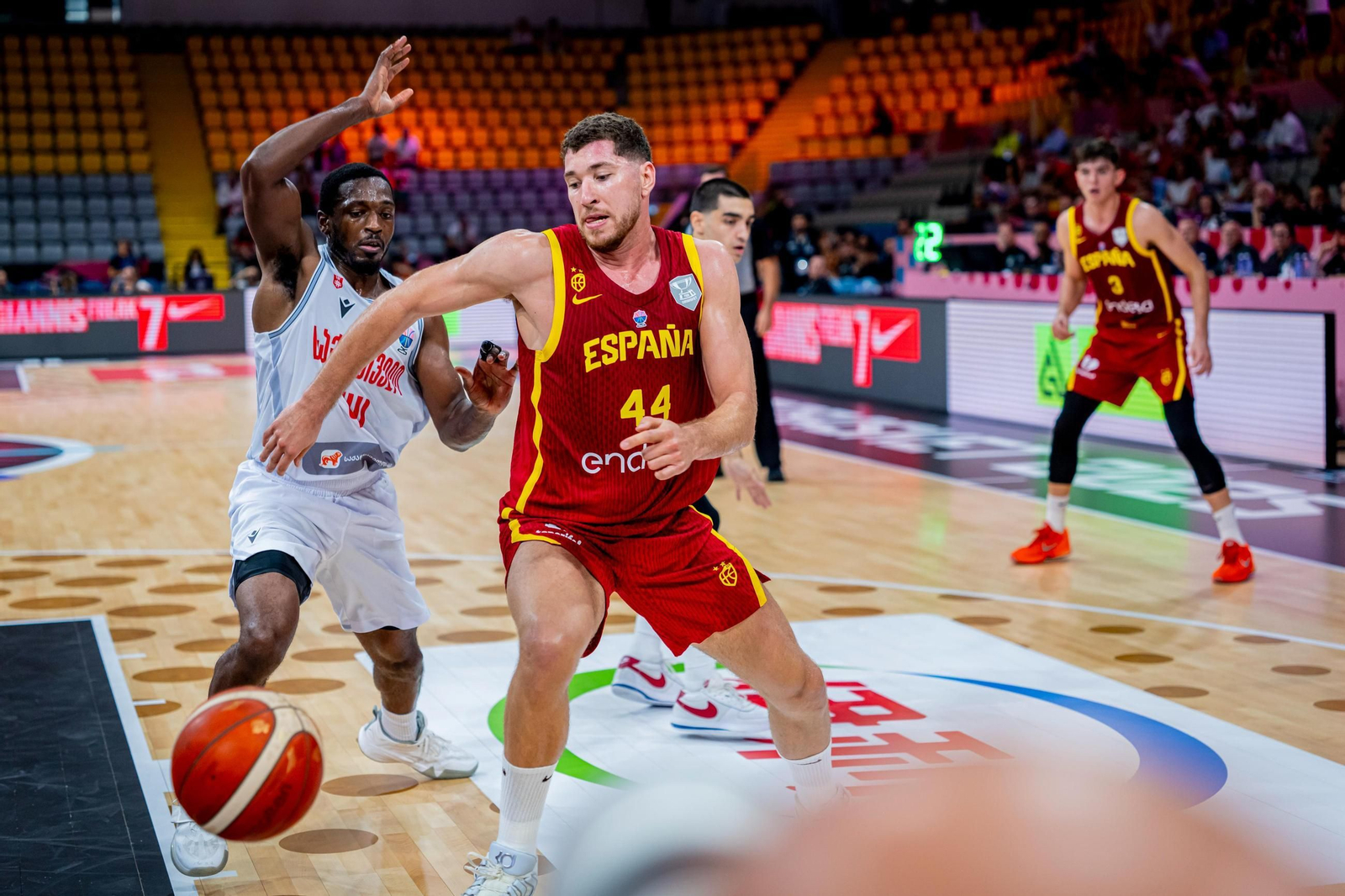 Las fotos del Georgia - España de baloncesto