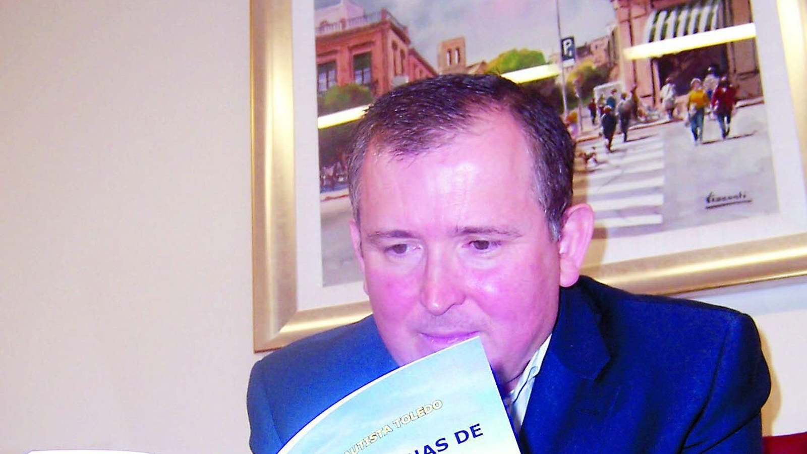 Francisco Bautista Toledo presenta su nuevo libro sobre un conjunto de críticas de arte.