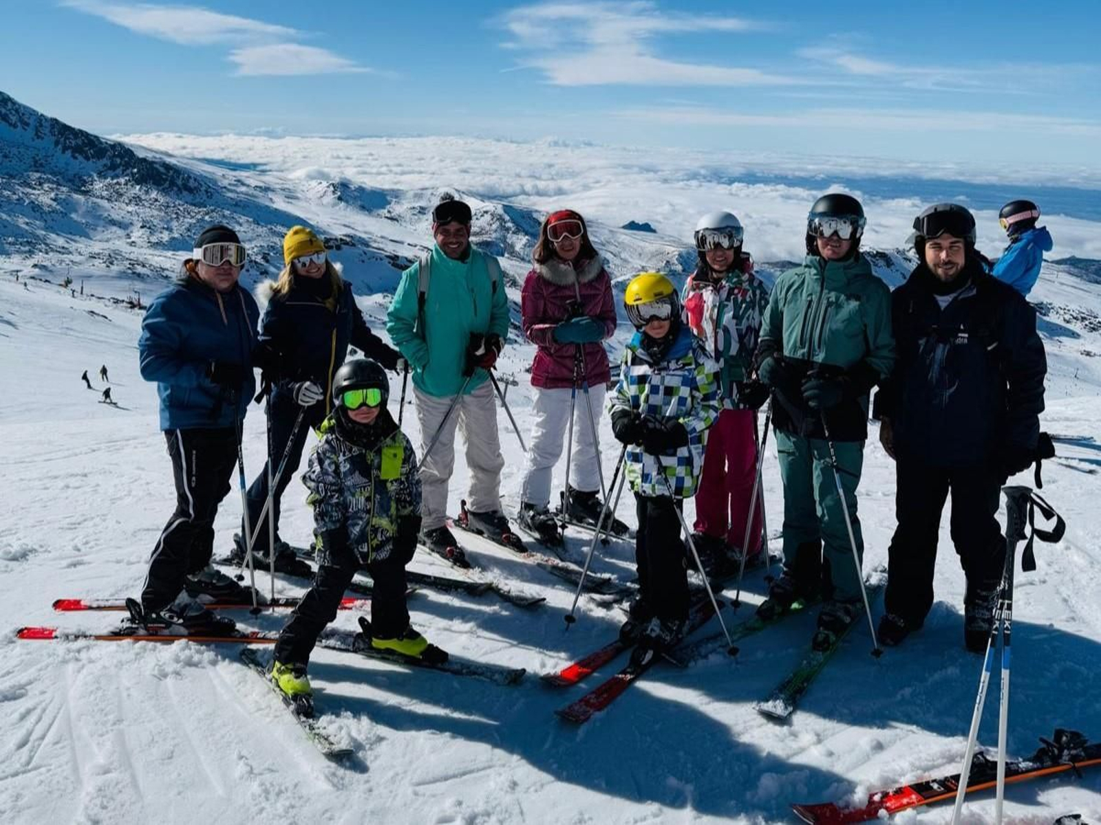 El programa 'Adra en la Senda' pone en marcha la tradicional salida a Sierra Nevada