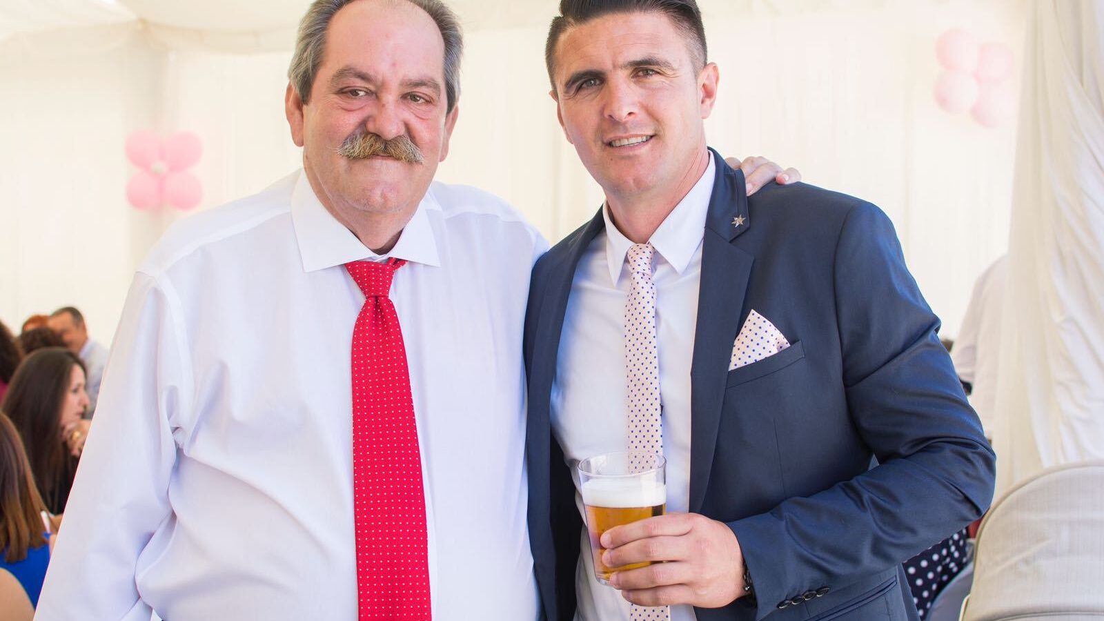 Andrés Oñate, presidente del club, con el director deportivo Lolo Capote.