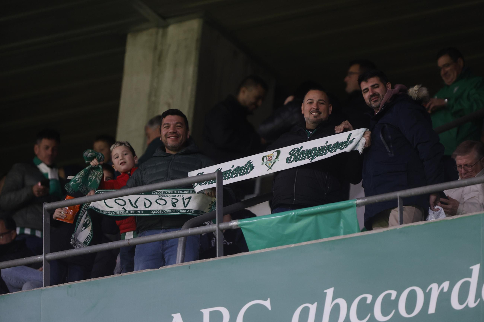Las mejores fotos del ambiente en el Córdoba CF - Cádiz