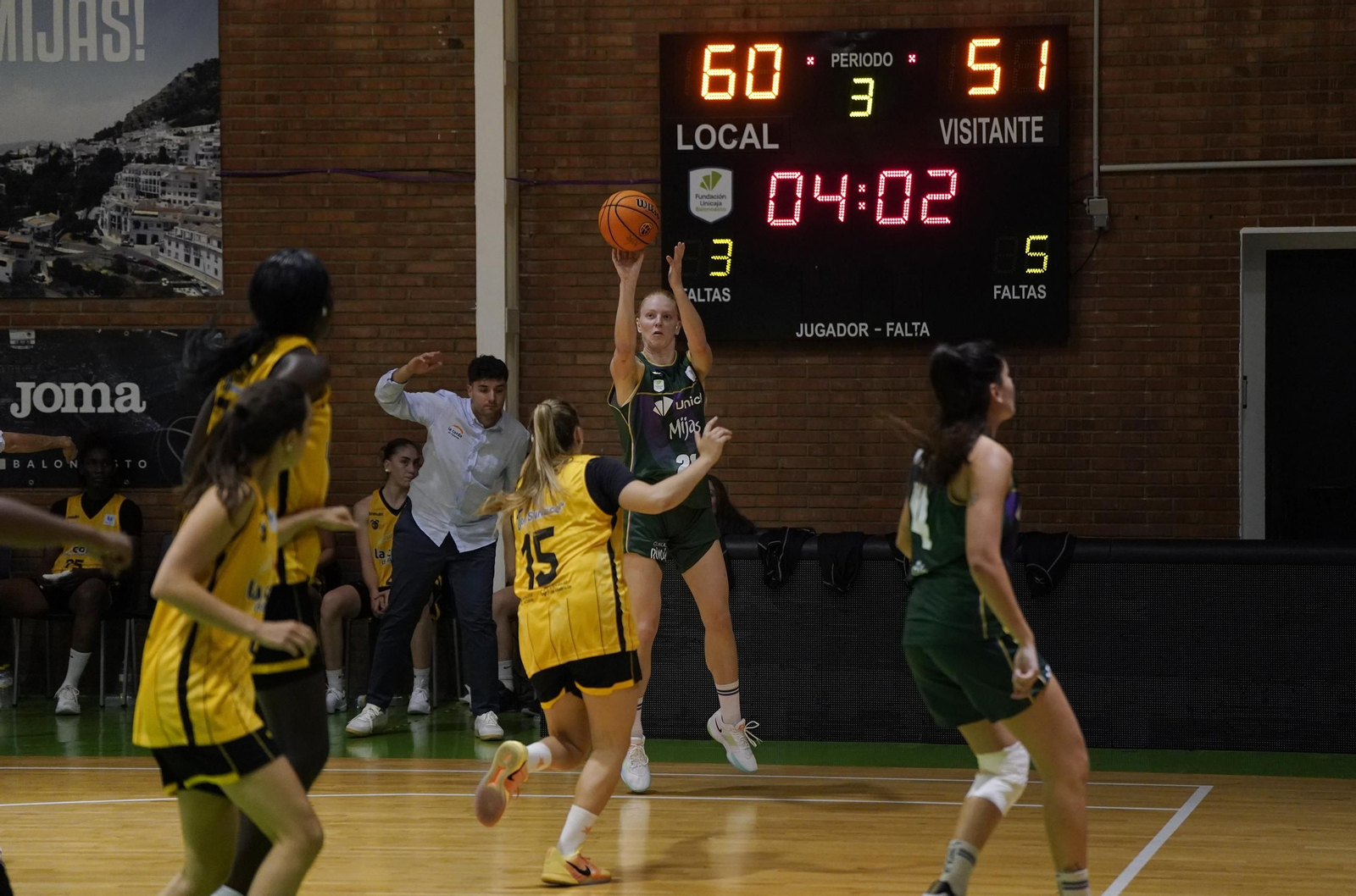 El Unicaja Mijas derrota al La Cordá  Paterna (93-77)