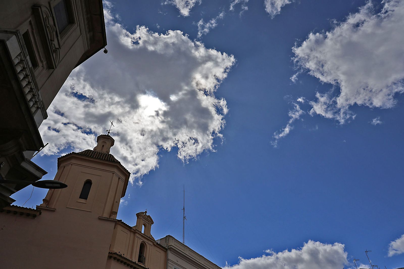 Las imágenes mas destacadas del miércoles 1 de mayo en Huelva