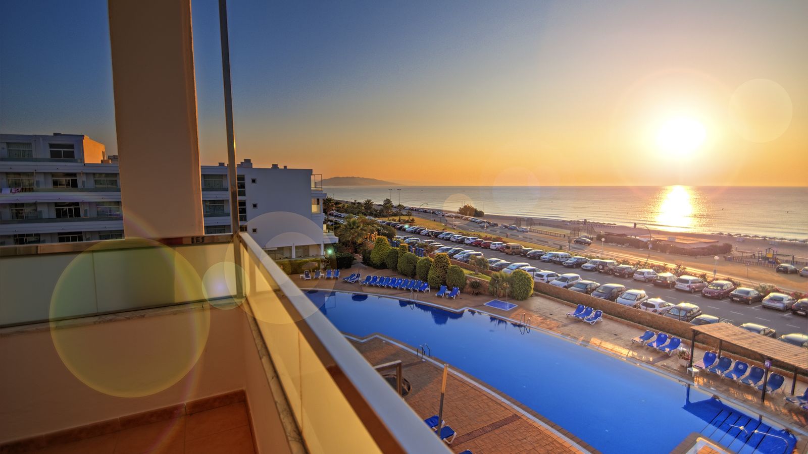 Inmejorable vista a la playa de Mojácar desde una de las habitaciones.