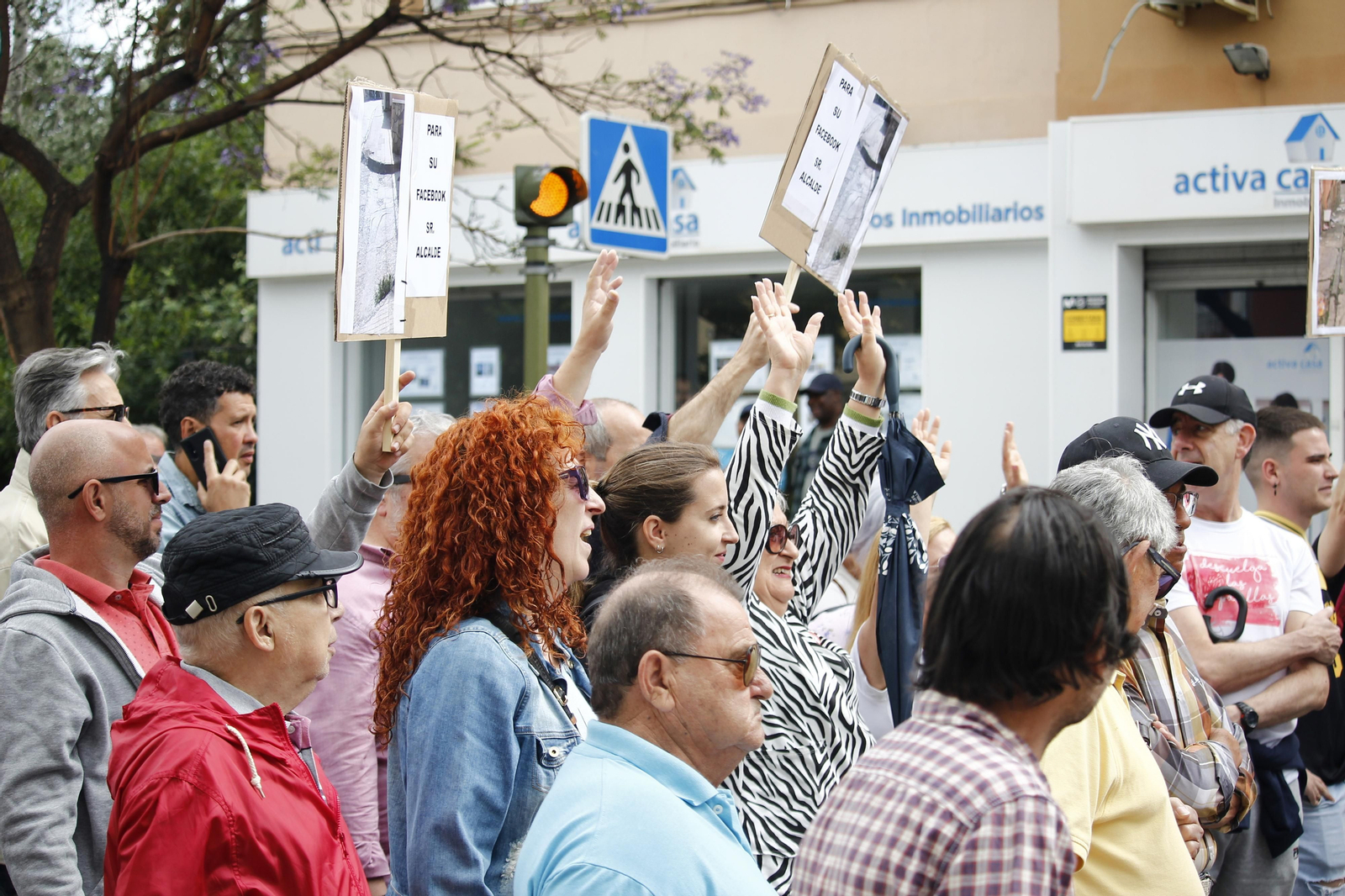 Fotos de la Manifestación de los vecinos de La Bajadilla.