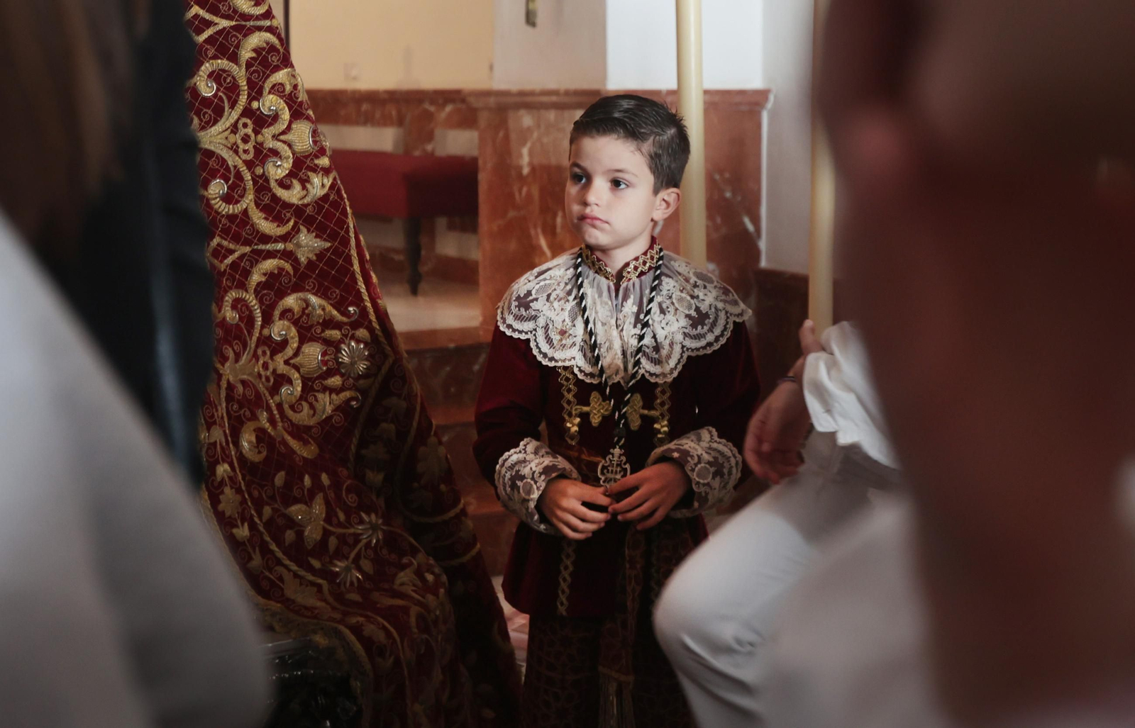 Besapiés y besamanos del cuarto domingo de Cuaresma en Jerez 2025