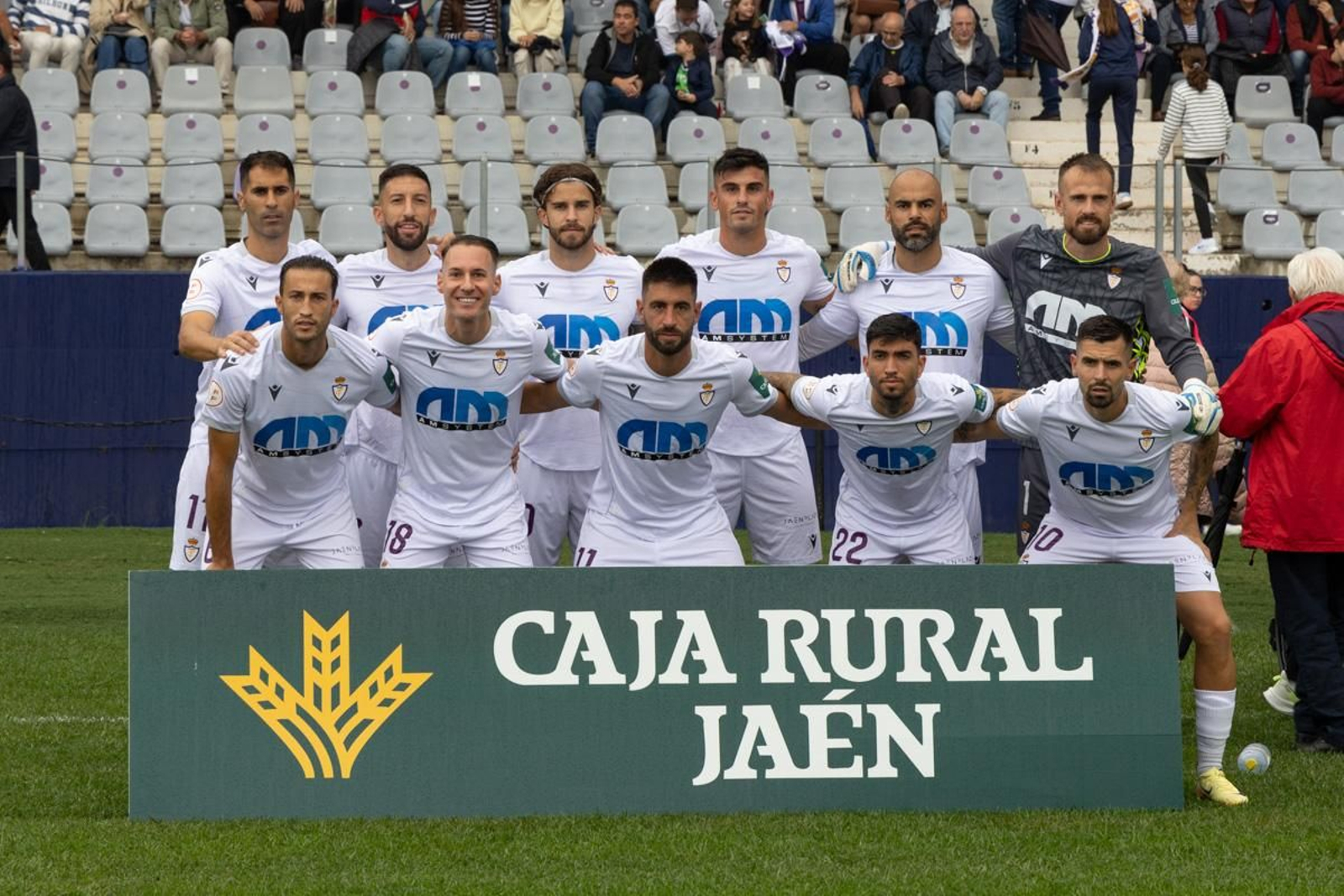 Partido Real Jaén y CD Huétor Vega, en imágenes