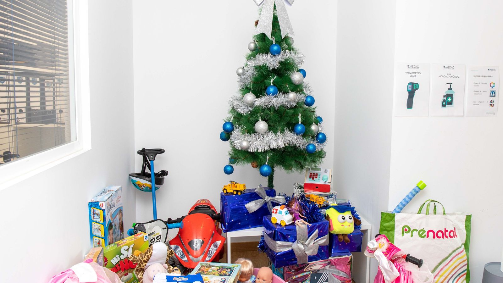 Parte de los juguetes recogidos en la campaña solidaria.