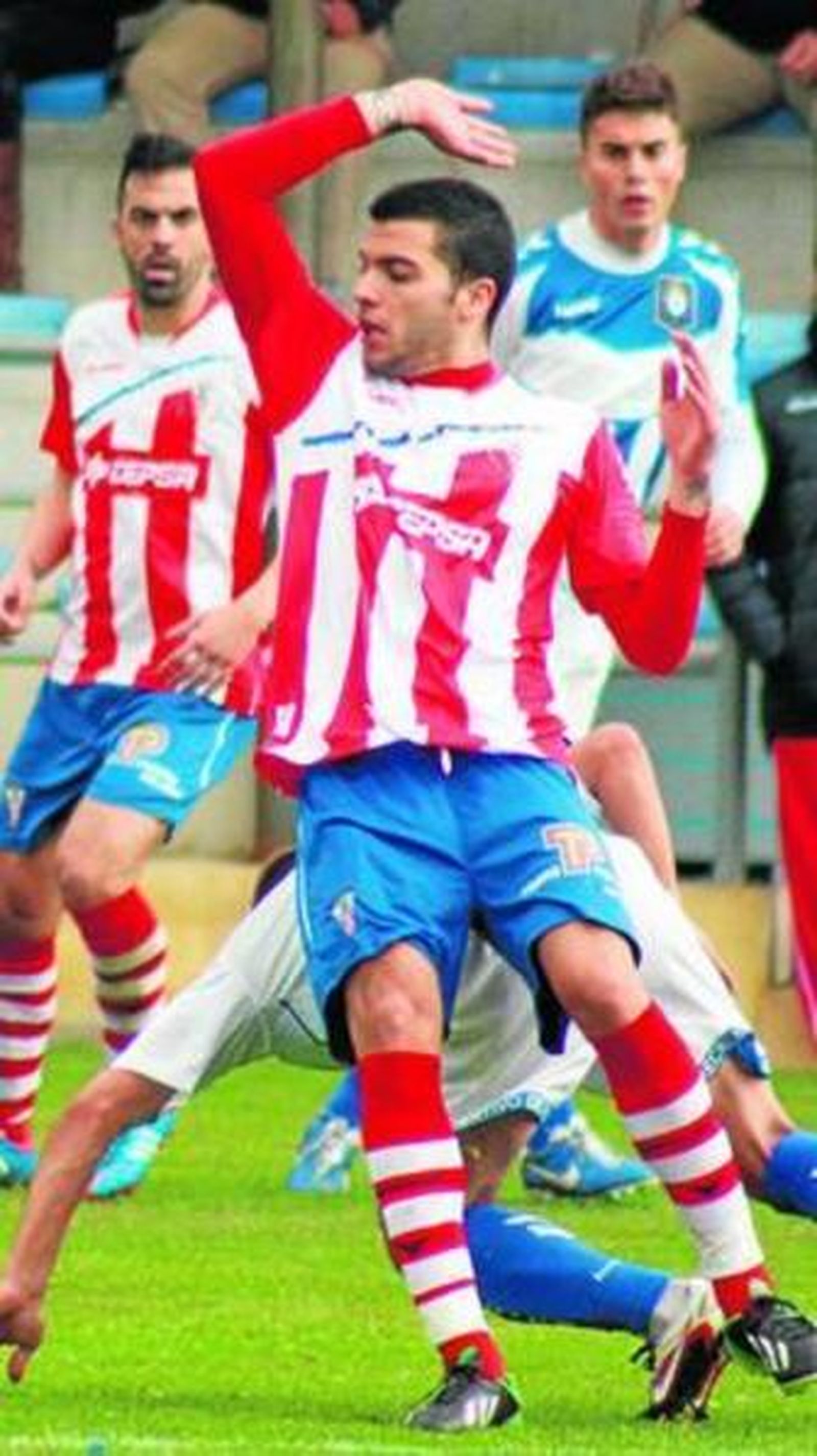 Miguel, en un partido con el Algeciras la pasada temporada.