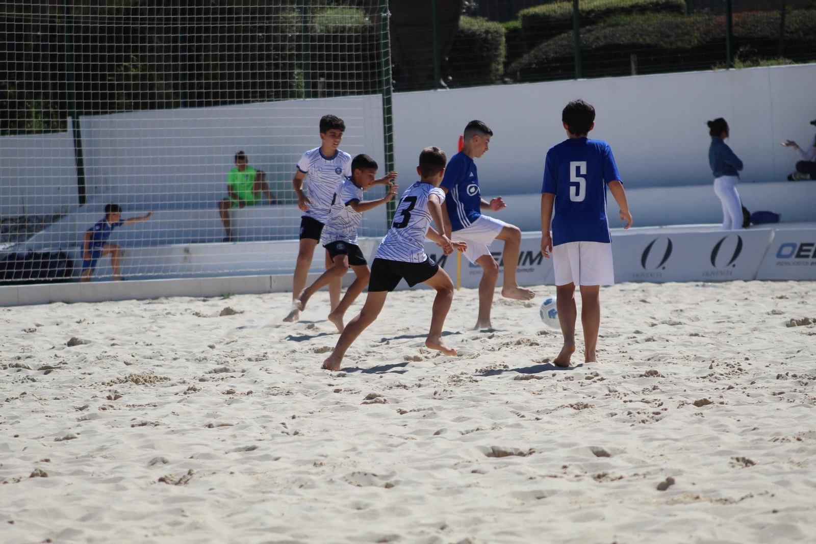 En imágenes: el Linares Deportivo triunfa en las Copas Provinciales de fútbol playa infantil, alevín y benjamín