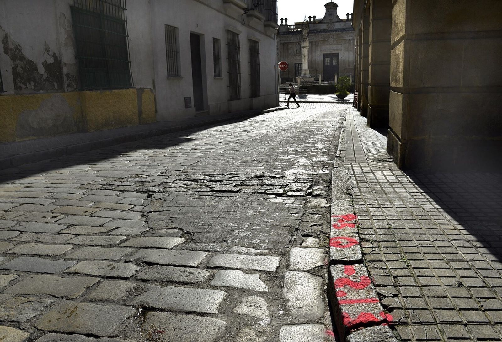 La calle Chapinería, marcada para el comienzo de las obras el próximo lunes.