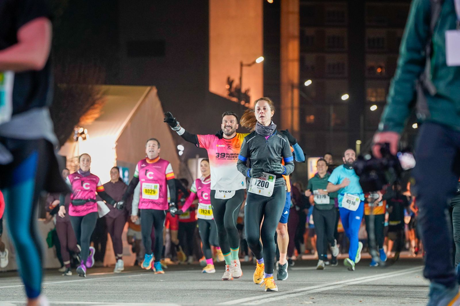 En imágenes: búscate en tu llegada a meta de la Carrera de San Antón 2026 (14)