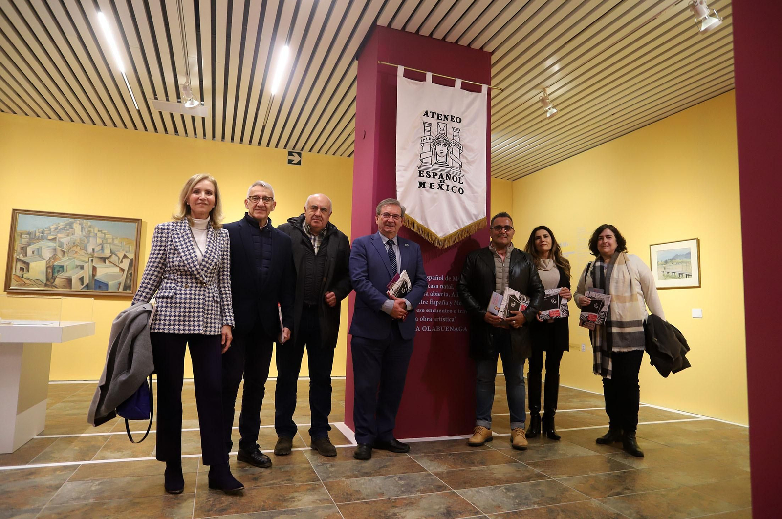 Imágenes de la exposición 'Mirada y Presencia. Obras del exilio republicano español en México'