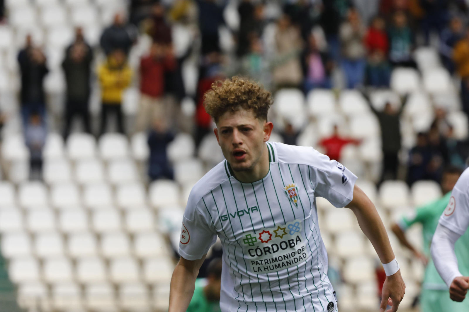 La victoria del Córdoba CF ante la Cultural Leonesa, en imágenes