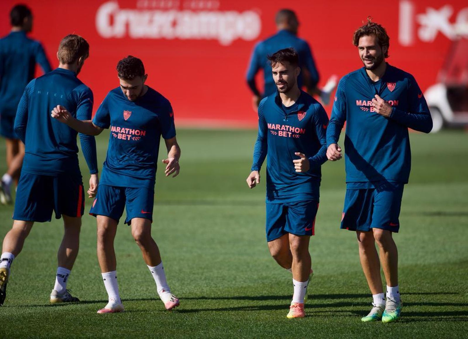 Munir, Suso y Franco Vázquez, en la ciudad deportiva.