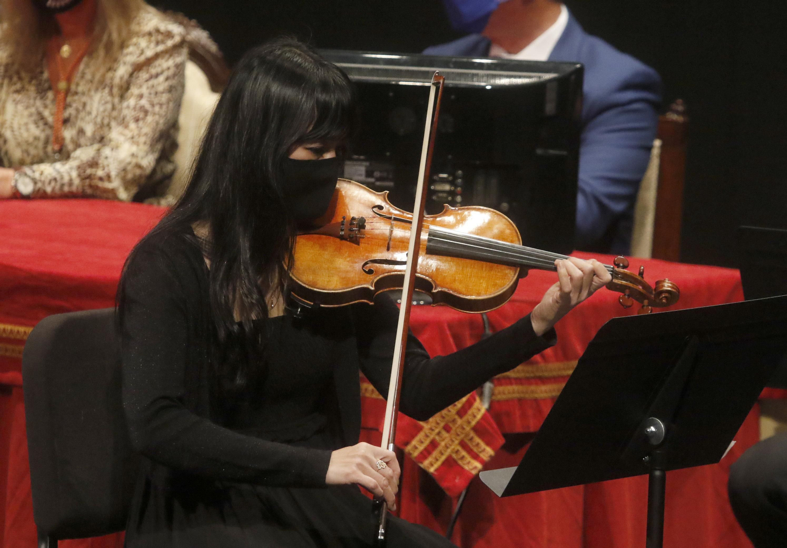 El acto de entrega del título de Hijo Adoptivo de Córdoba a Julio Anguita, en fotografías