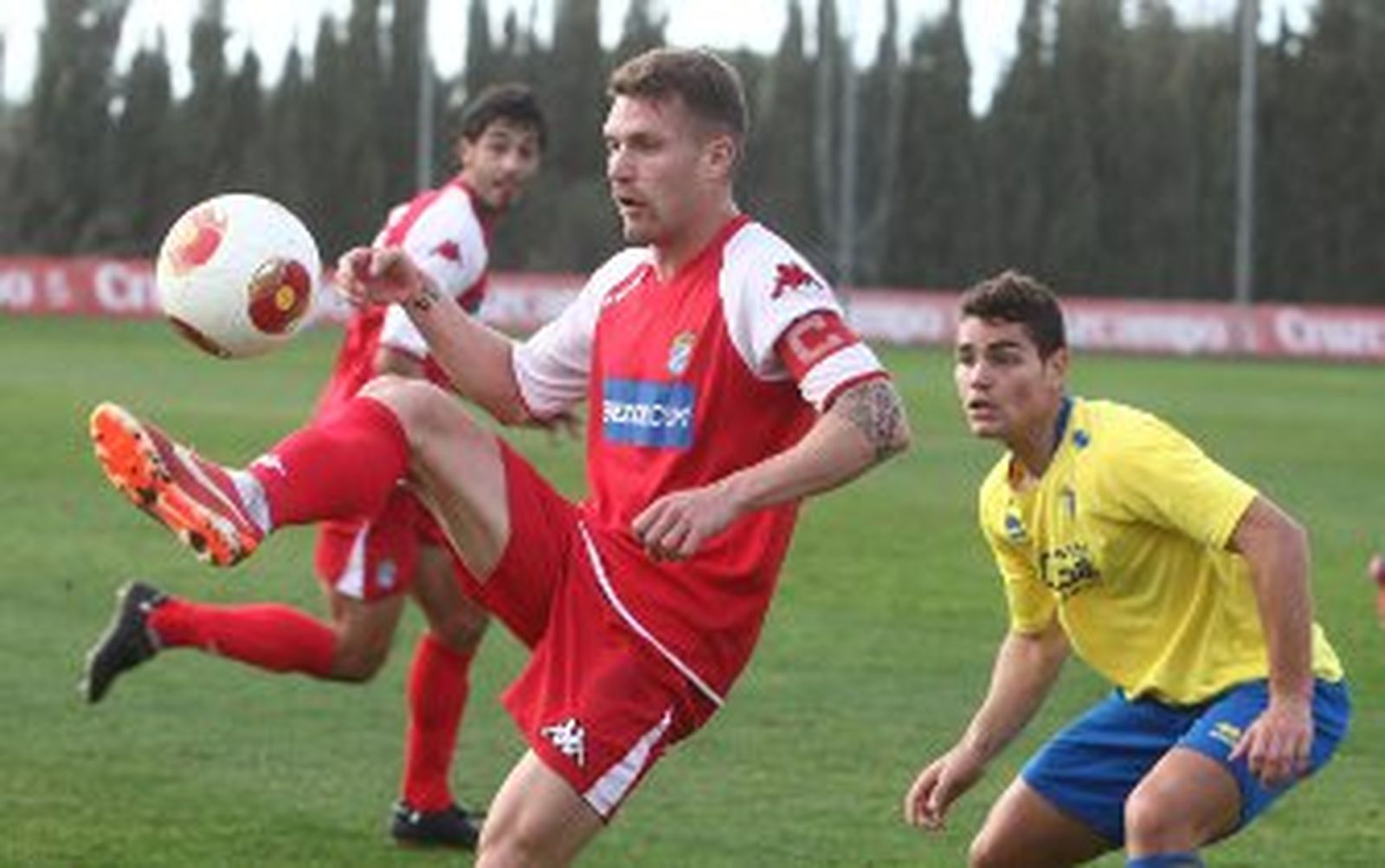 Más 'novias' para Aguilar