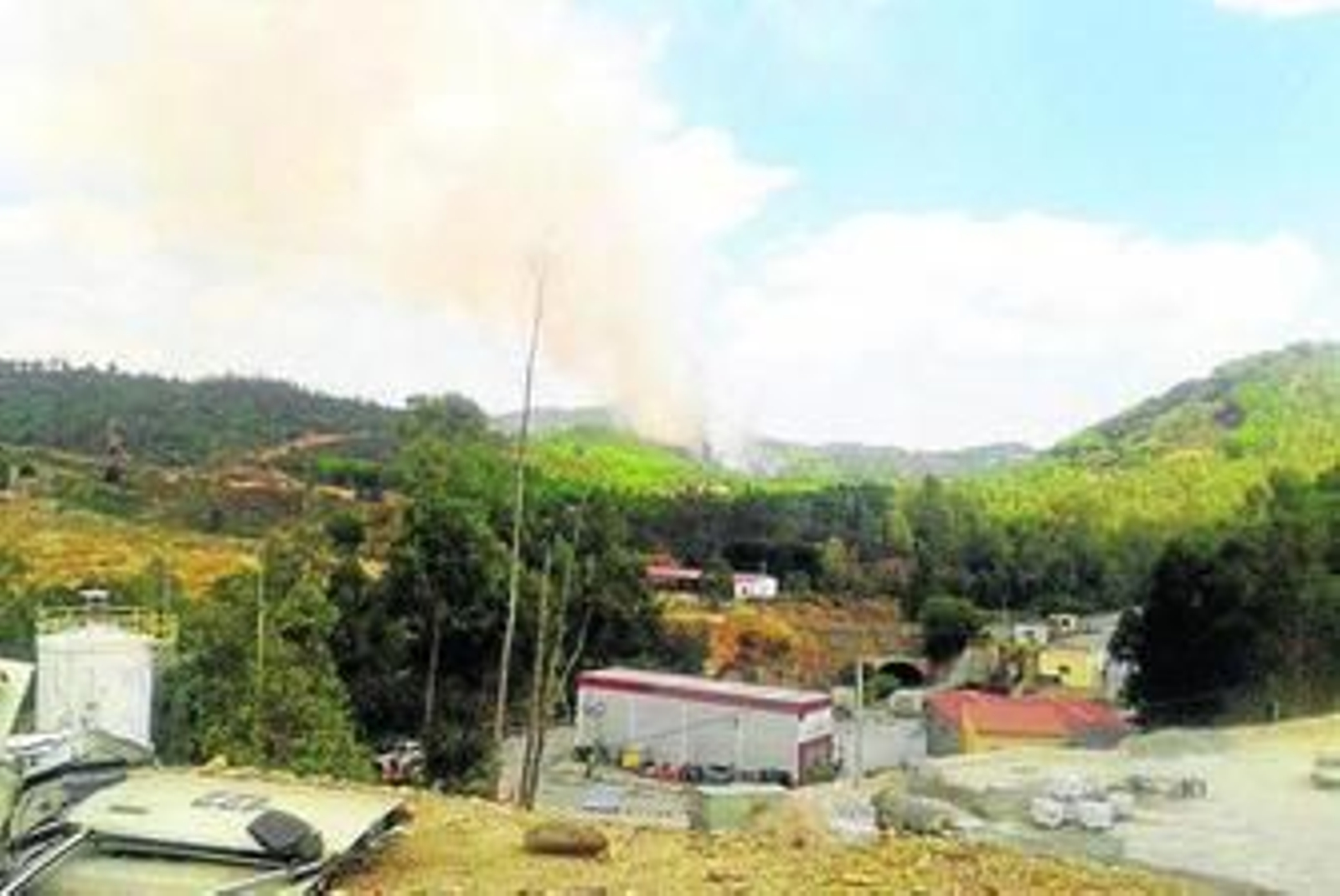 Imagen tomada por un particular desde una mina cercana.