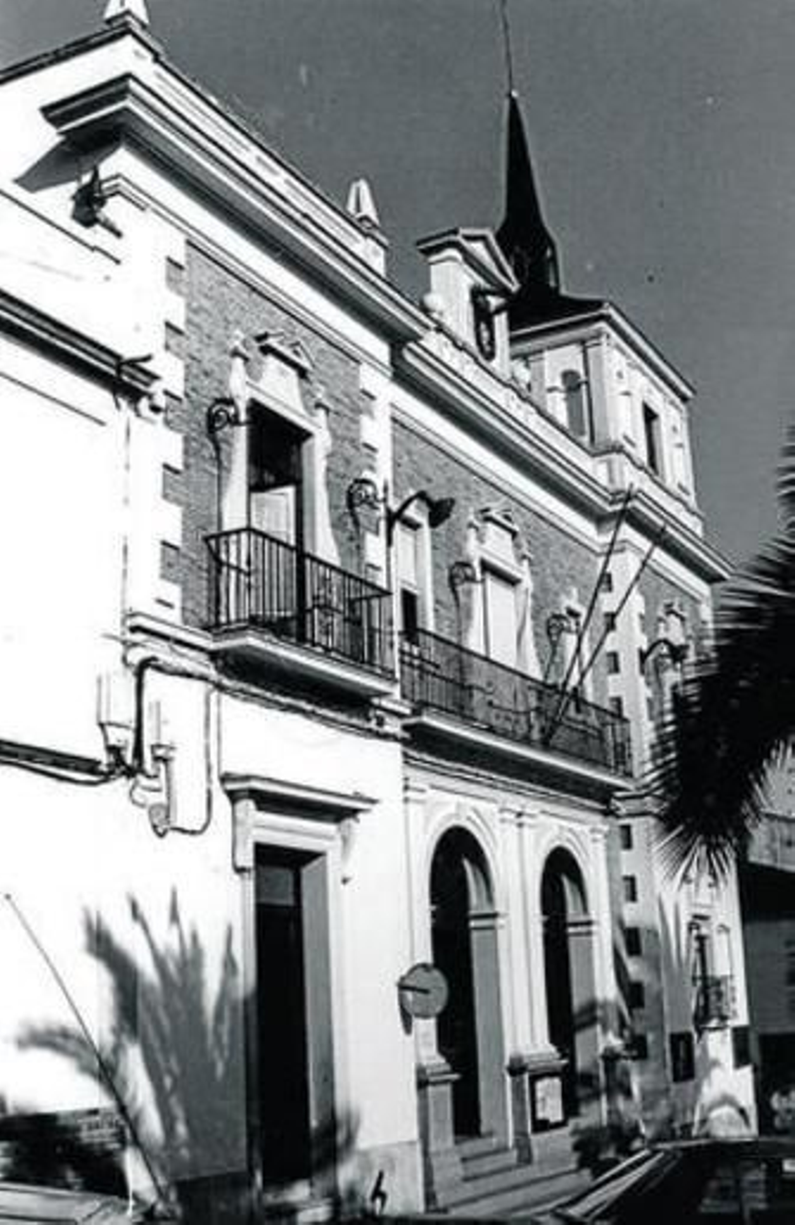 En la imagen, la casa consistorial valverdeña.