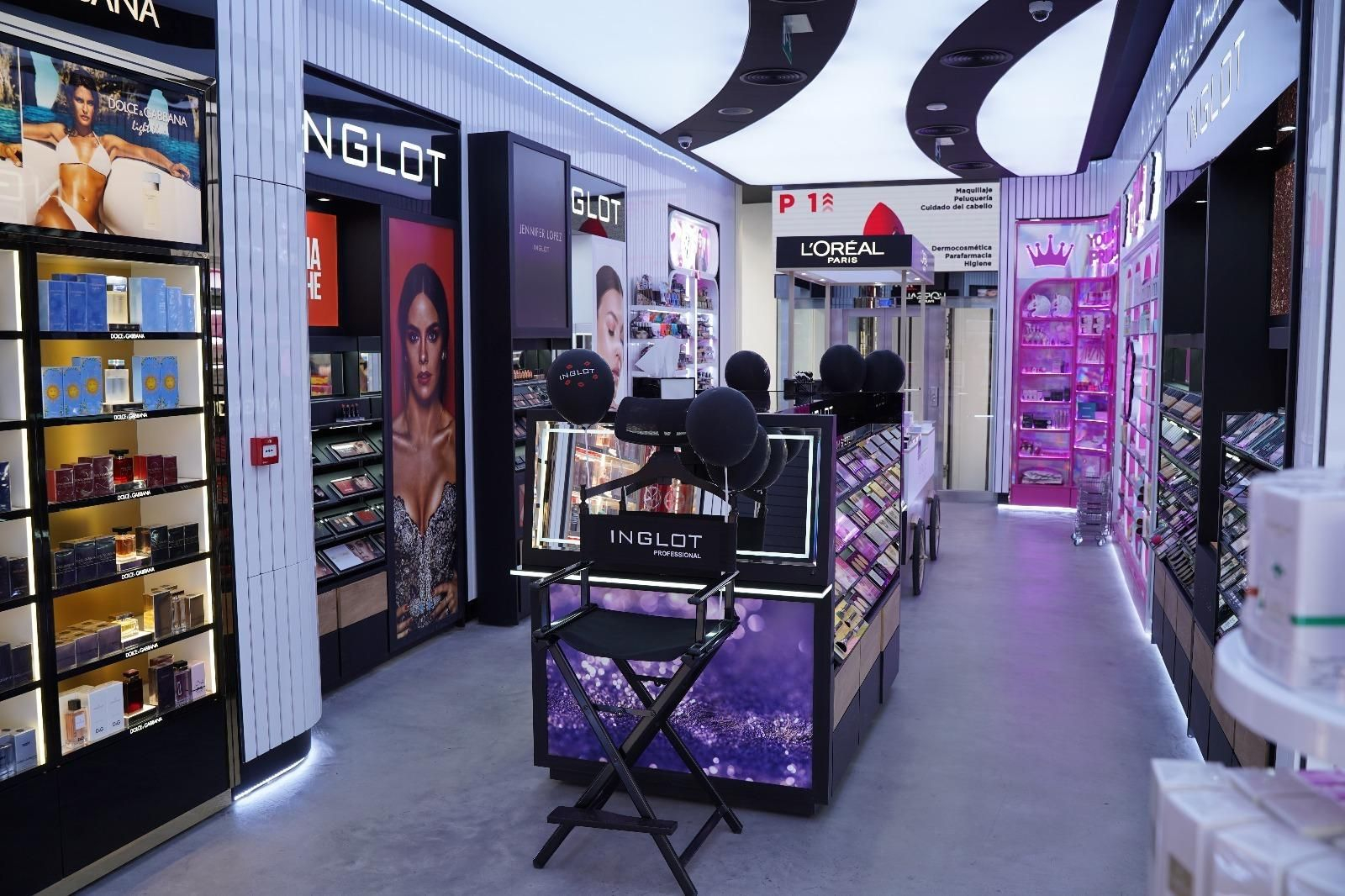 Las fotos del aterrizaje de Primor en la Puerta del Sol