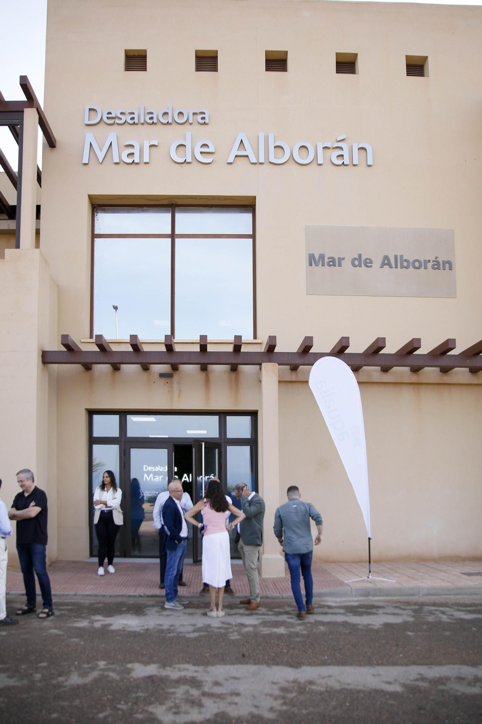 Las imágenes de la desaladora Mar de Alborán