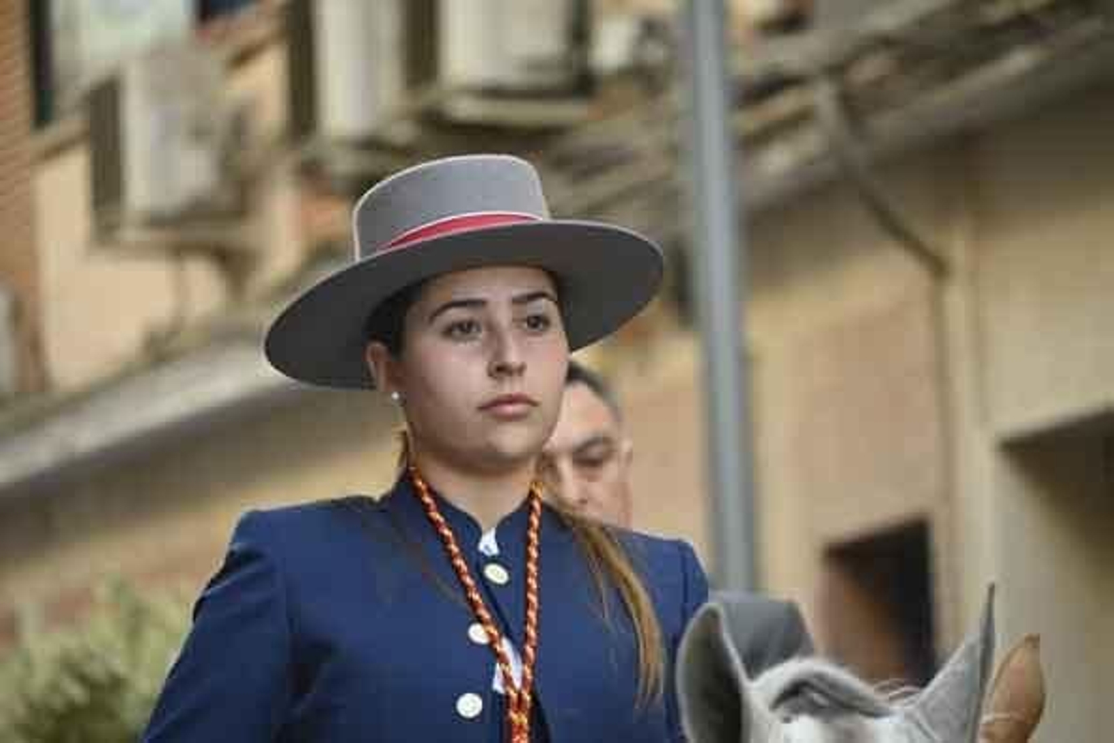 Las mejores imágenes de los peregrinos en la salida de Emigrantes