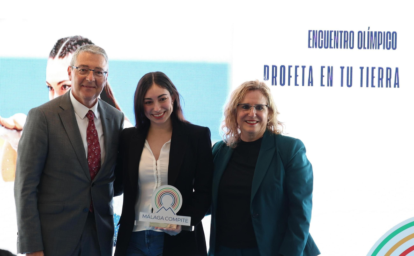 La Diputación homenajea a los malagueños olímpicos en París y premia a diferentes deportistas