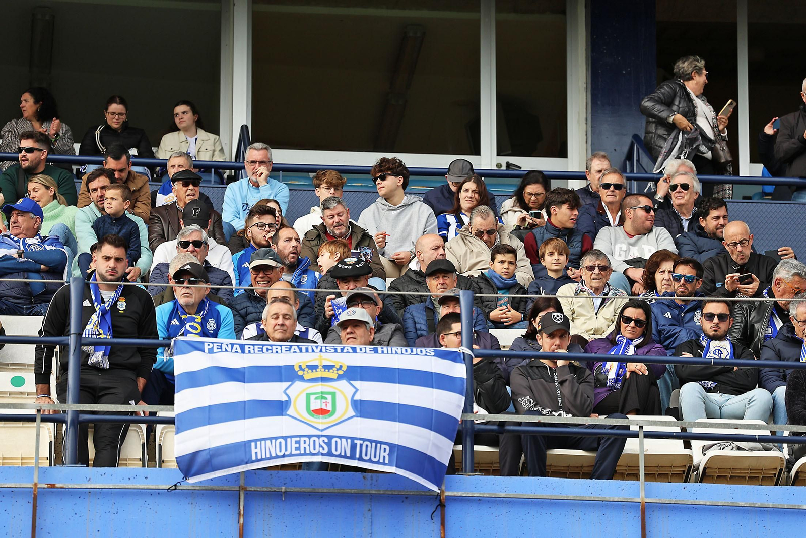 Ambiente en las gradas del Recreativo de Huelva vs AD Ceuta FC
