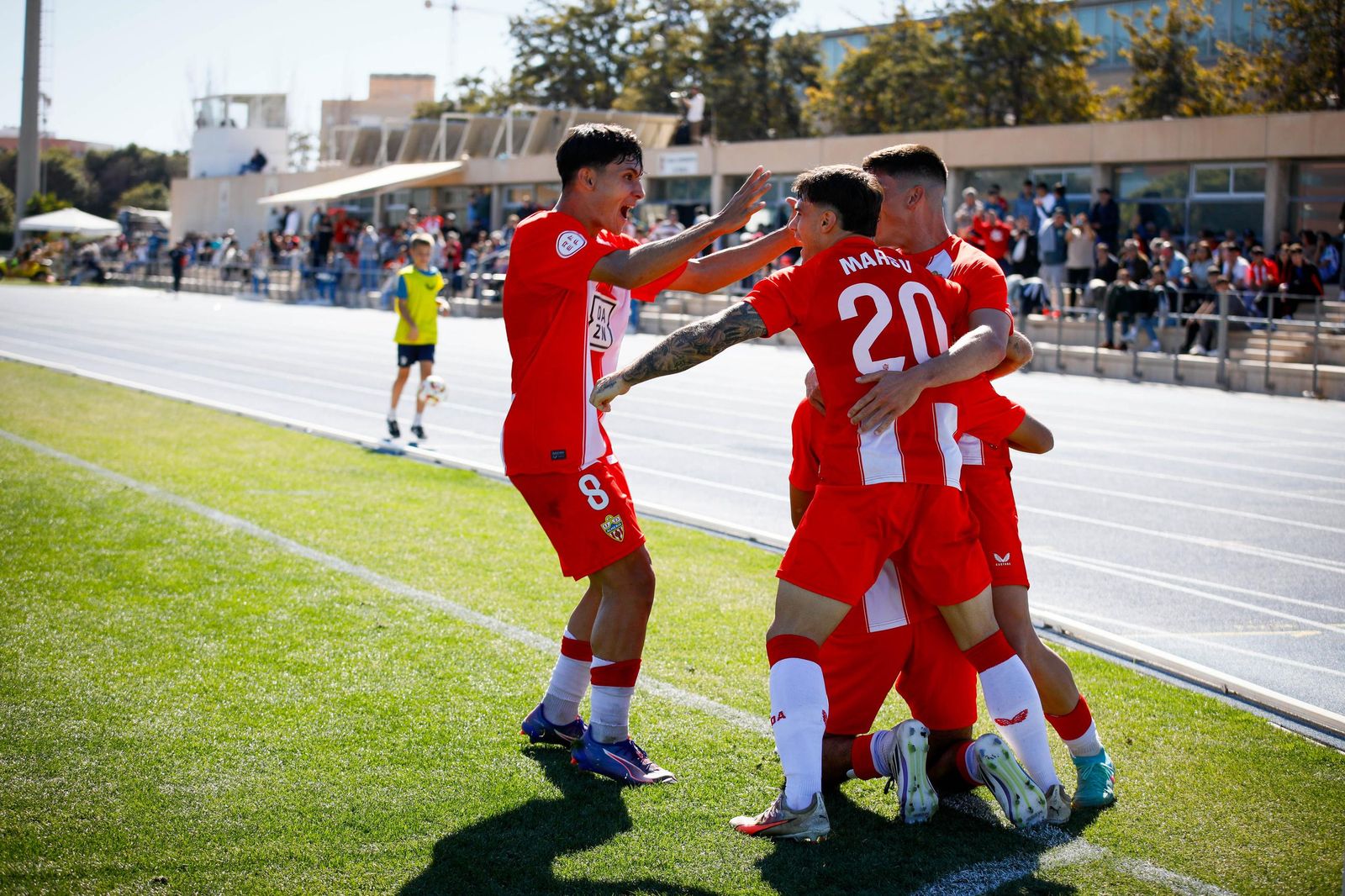 Las imágenes de Segunda RFEF entre Almeria B y recreativo de Granada